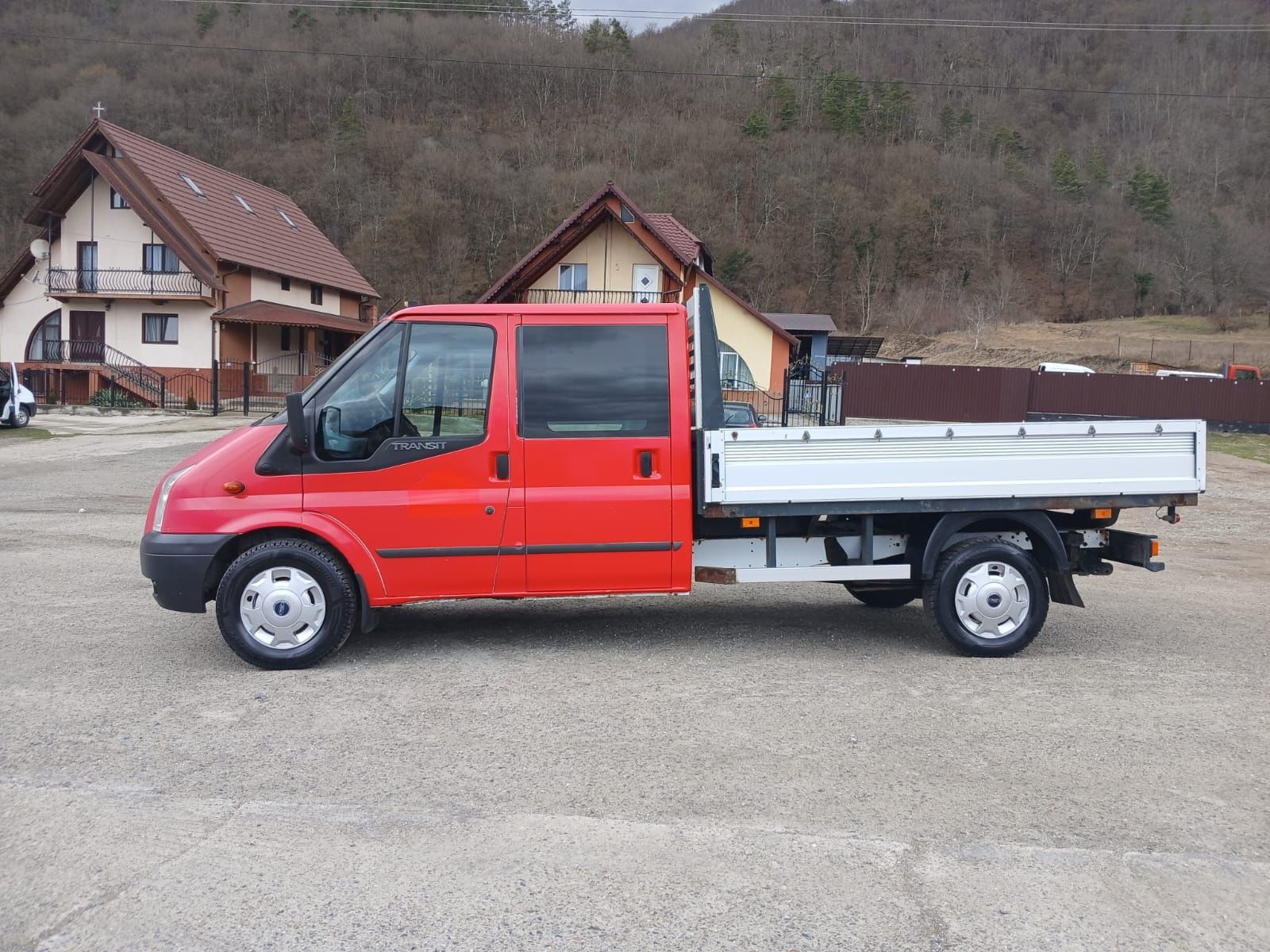 Ford Transit 2.2TDI~klima~7 locuri,top