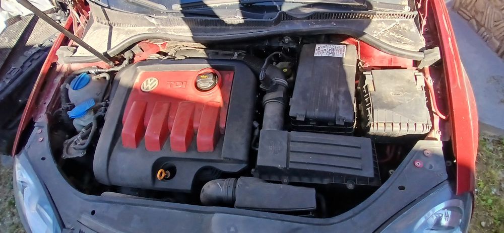 Vând sau dezmembrez ! 2.500 €