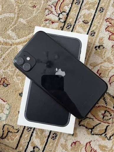 Iphone 11  64 в идеальном сост
