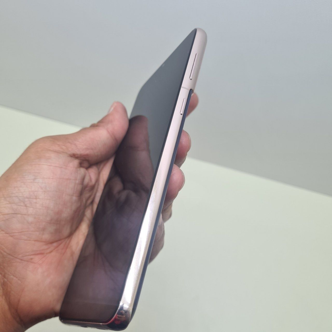 Samsung galaxy s21 plus  5G