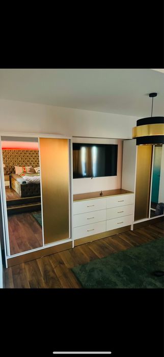 Vand Apartament 4 camere