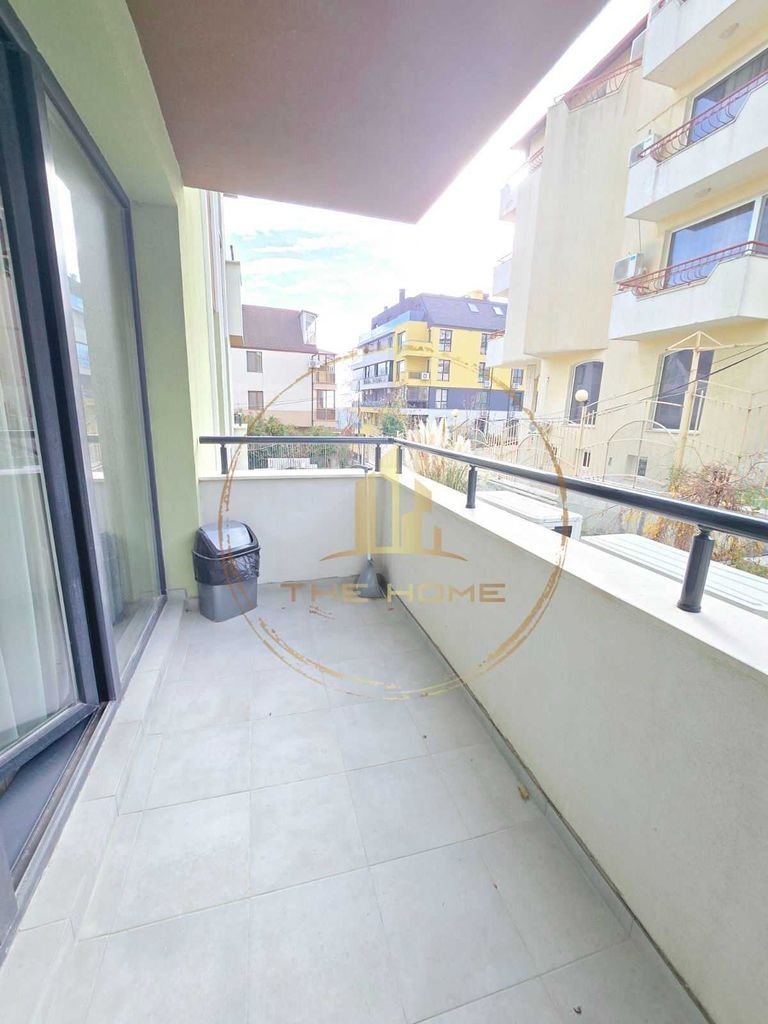 Дава се под наем Тристаен апартамент в Варна, Бриз - 80 кв.м за 1200 € - Снимка #14