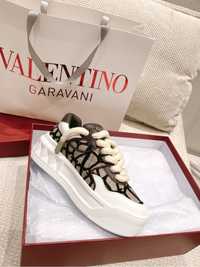 Adidasi Valentino Calitate Premium