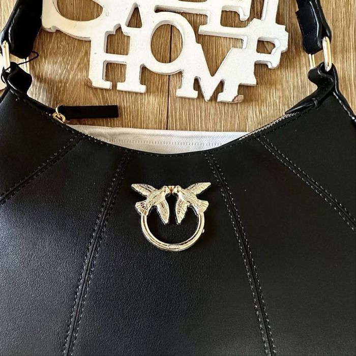 Чанта Pinko.Ежедневена суперактуална