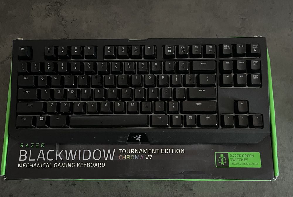 Razer BlackWidow Tournament Edition Chroma V2 green switch