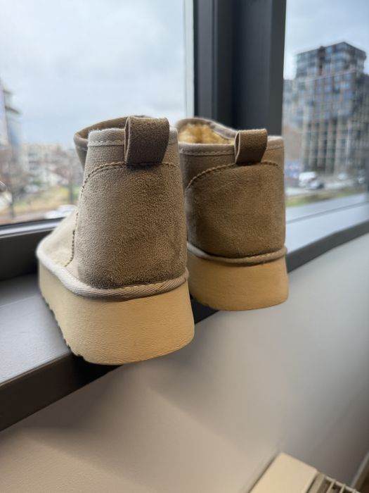 Боти НОВИ , топли