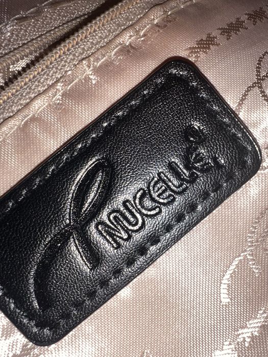 Geanta de mana din piele Nucelle