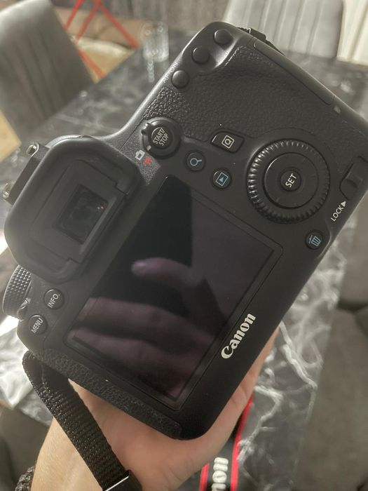 Vând Canon EOS 6D