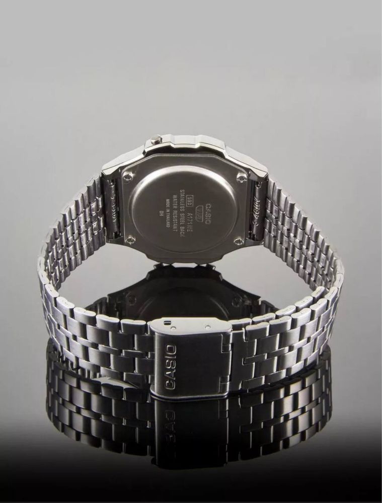 Casio Collection.