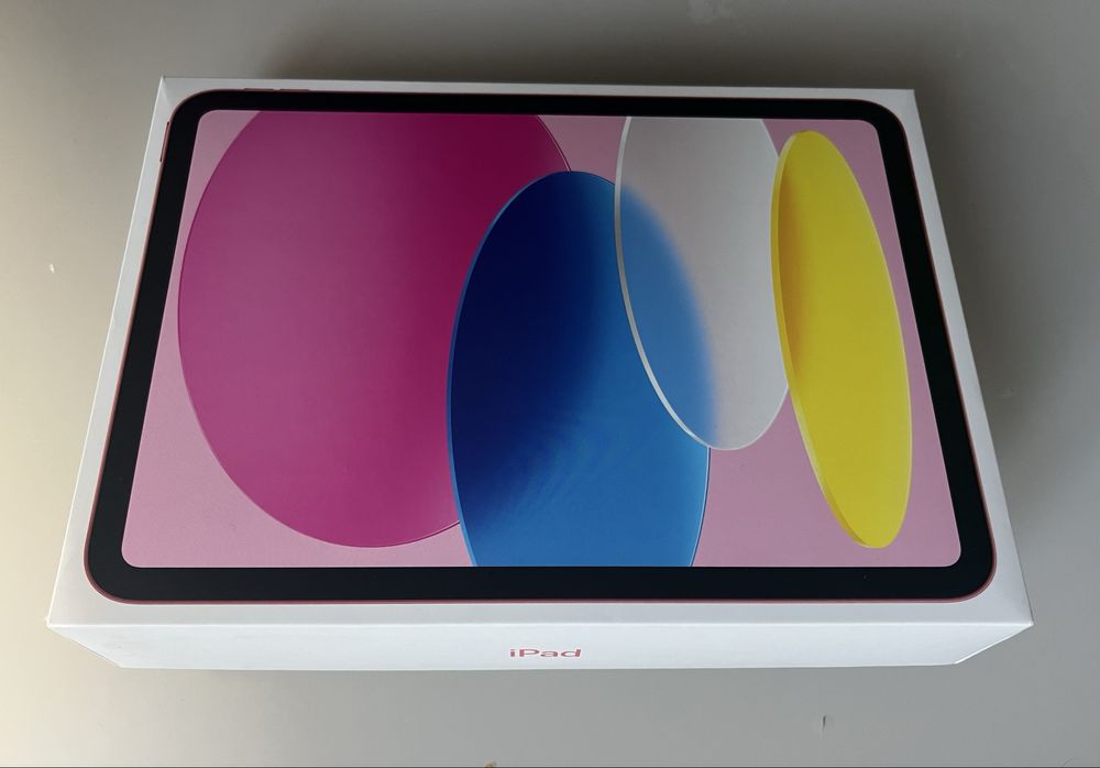 iPad 10th, 10,9" 256GB Wi-Fi Pink + калъф с клавиатура Apple Magic