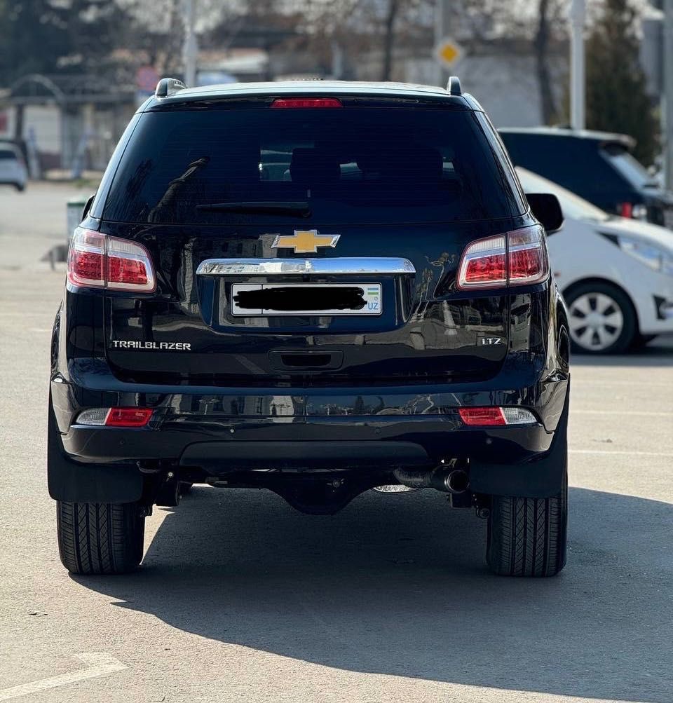 TrailBlazer Full 4x4 Ideal xolatda Sotiladi