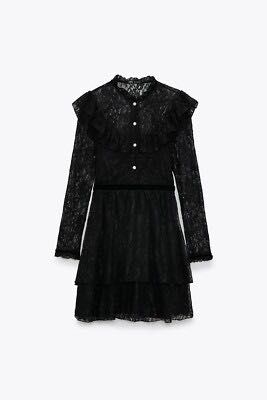 Черна рокля с дантела Zara