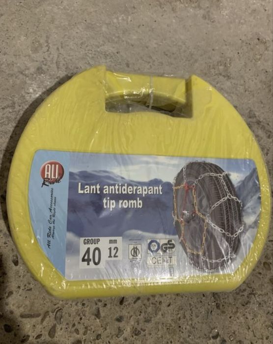 Lanturi in romb noi