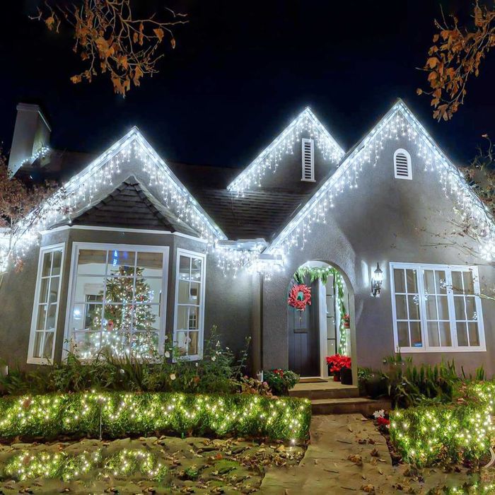 Завеса 6м 200LED студено бяла с флаш гръм, външни коледни лампички