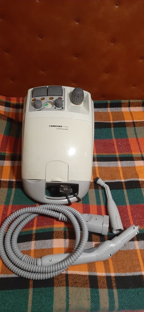 Парочистачка Karcher puzzi