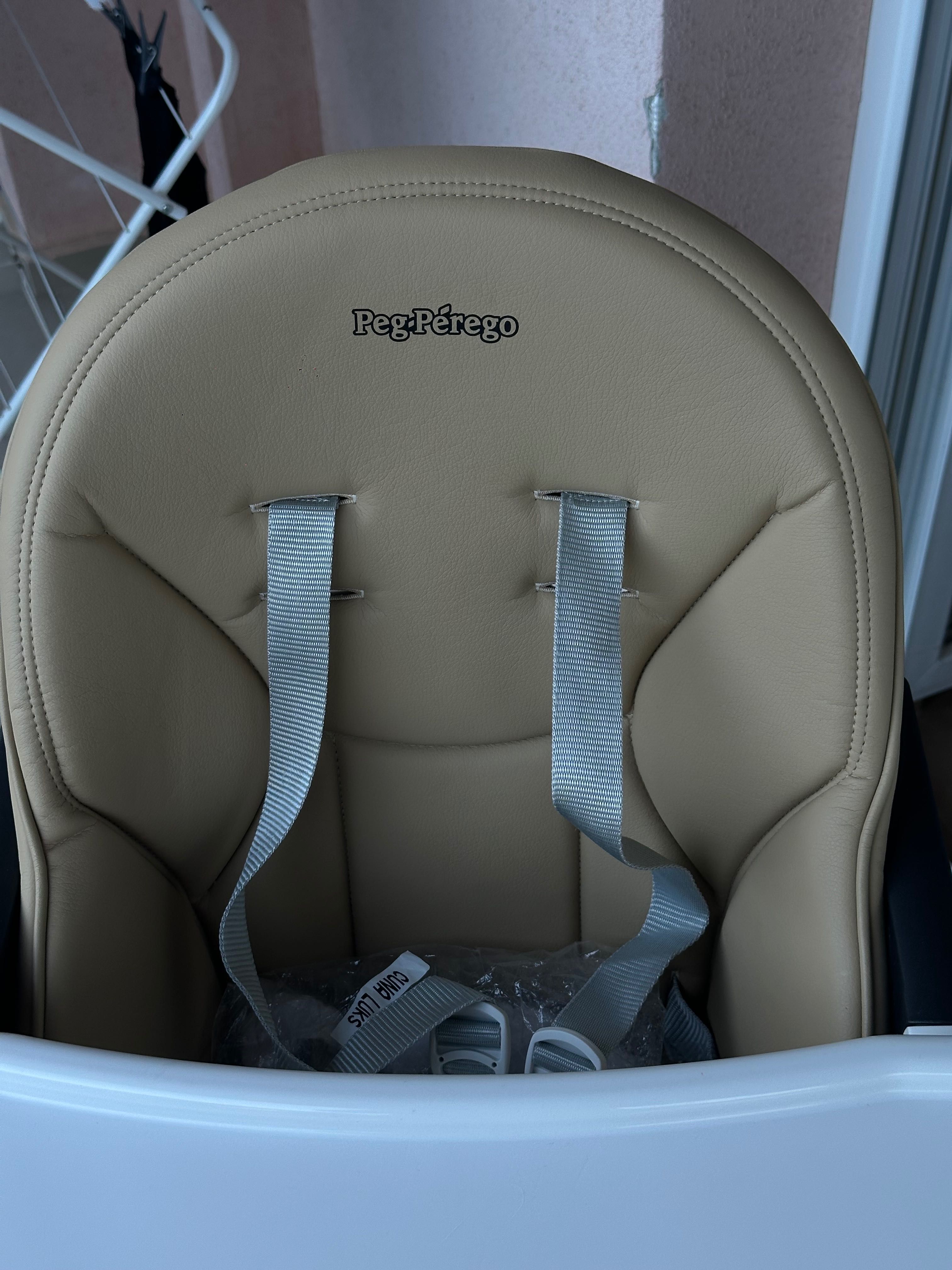 Детский стол Siesta PegPerego Noce
