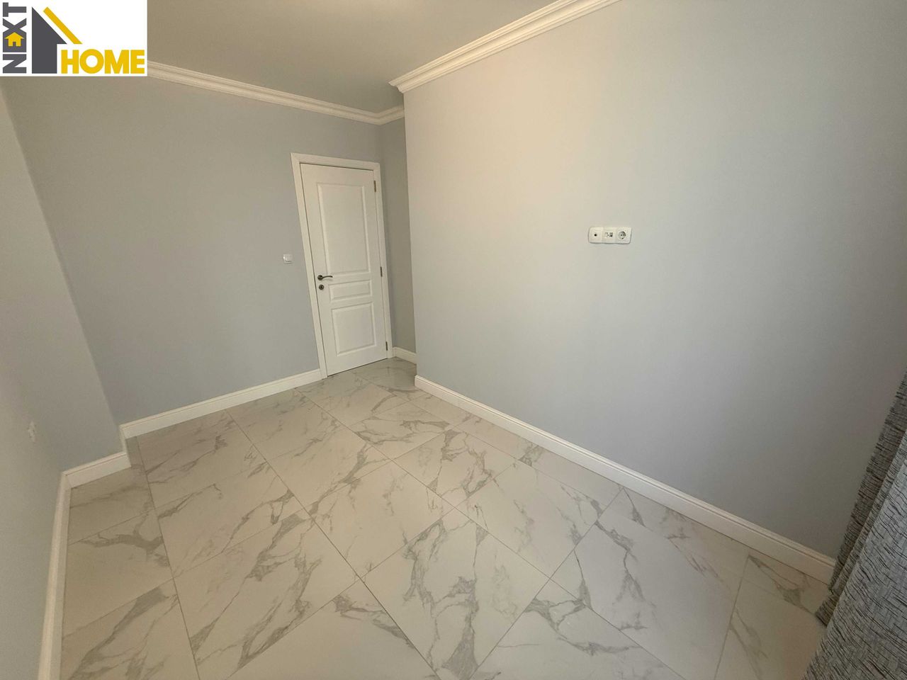 Дава се под наем Тристаен апартамент в Пловдив, Кършияка - 90 кв.м за 510 € - Снимка #9