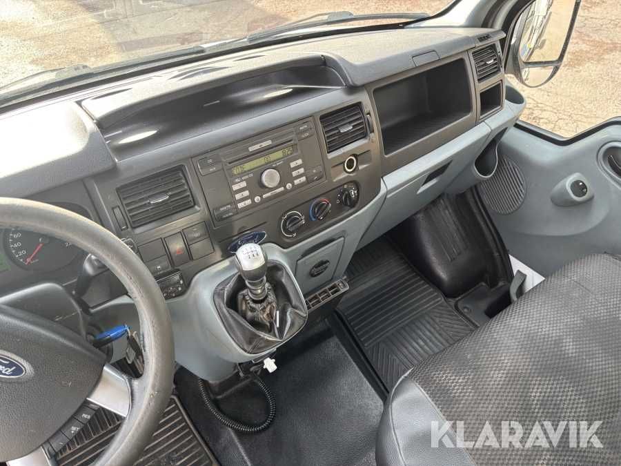 Ford Transit 2011