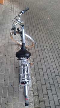 Bicicleta Silverado- DHS, pentru oras cu suspensie