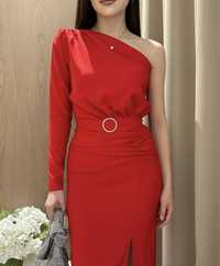красное платье,размер М