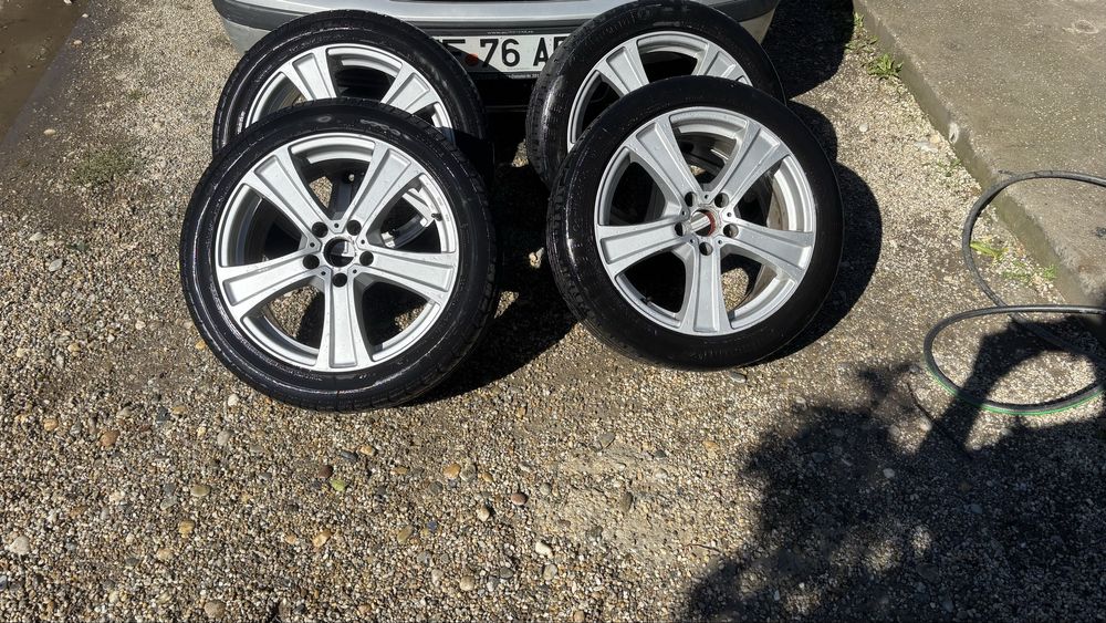 Vand jante dimensiune r17