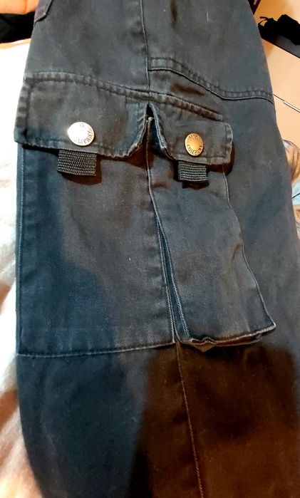 Blugi cargo marimea 40