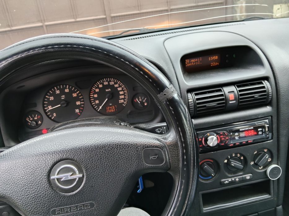 Opel Astra 2002 1.6 8V
