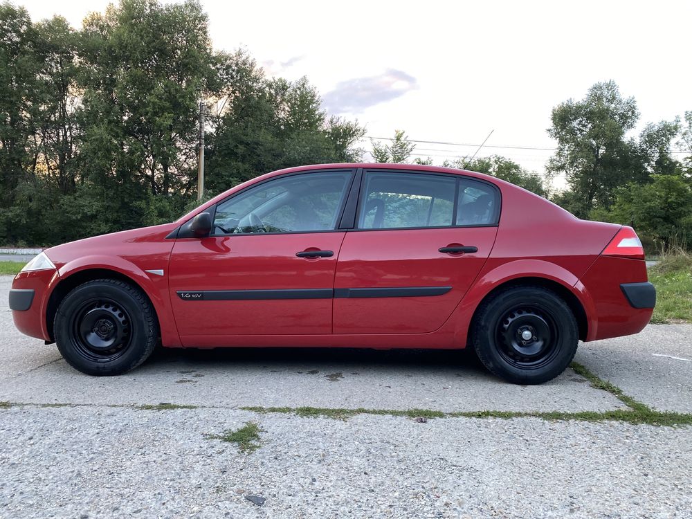 Renault Megane 2 Ca și Noua 125850 km Reali cu carte service