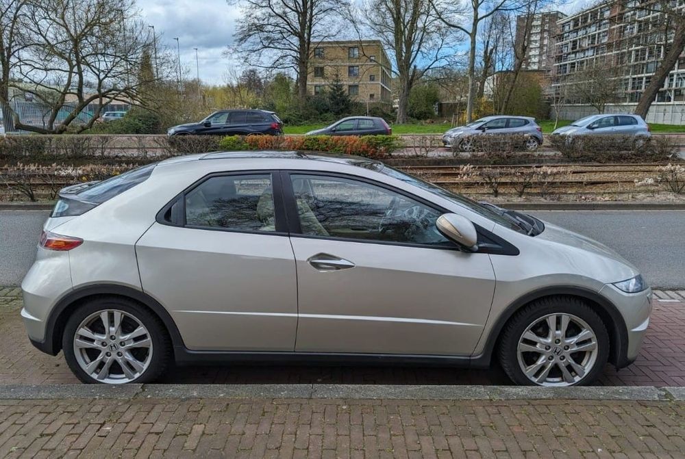 Honda Civic mk VIII Executive 1.8 benzină