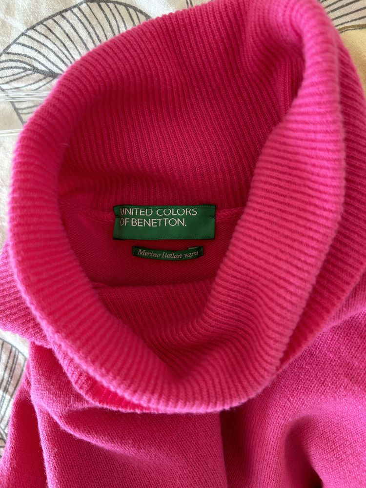 Вълнен пуловер benetton