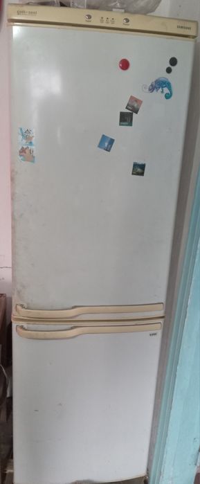 Продам холодильник рабочий