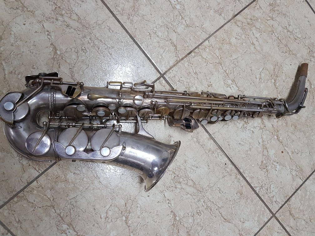 Vand saxofon alto guban luxor