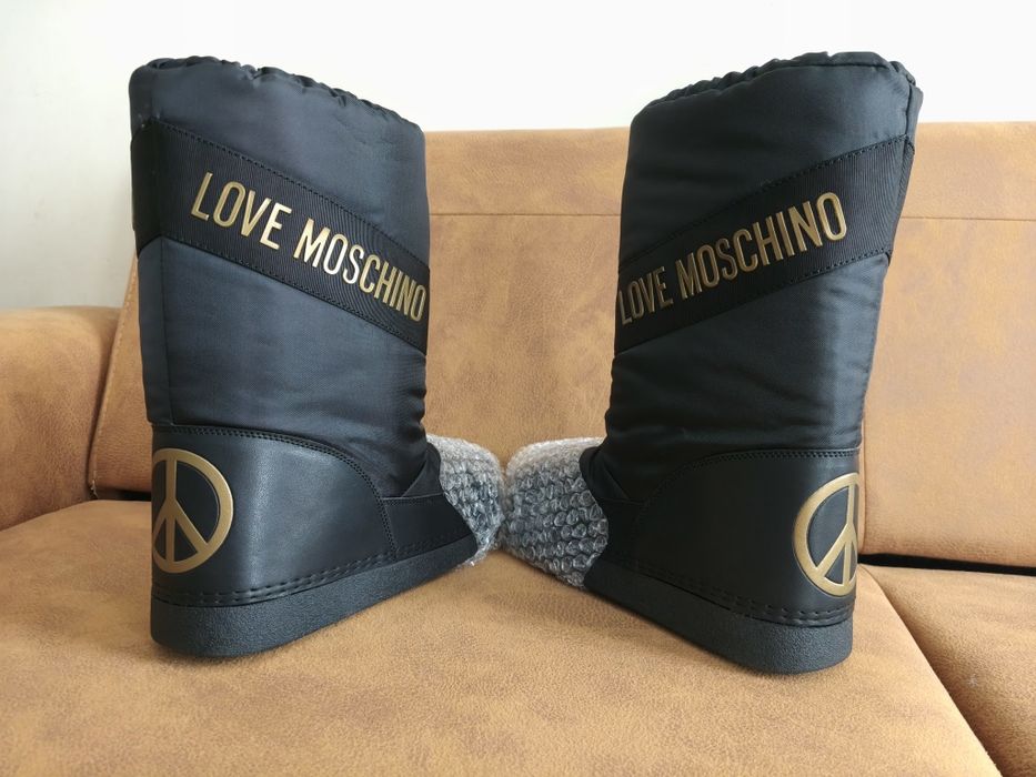 Апрески Love Moschino