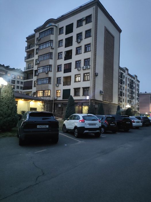 ЖК " Корасарай" Баурам. Сагбон 30 тупик .Аренда чистой квартиры