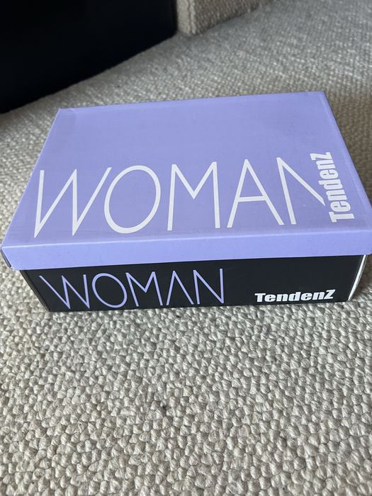 Официални обувки на ток Тенденз