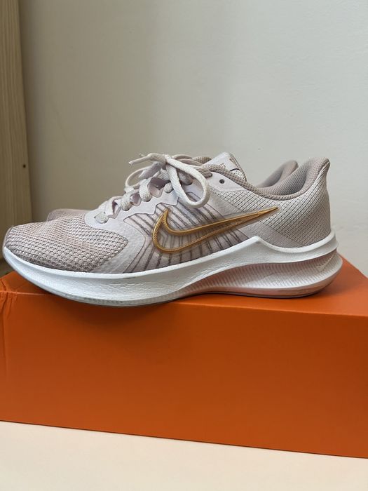 Nike Downshifter 11