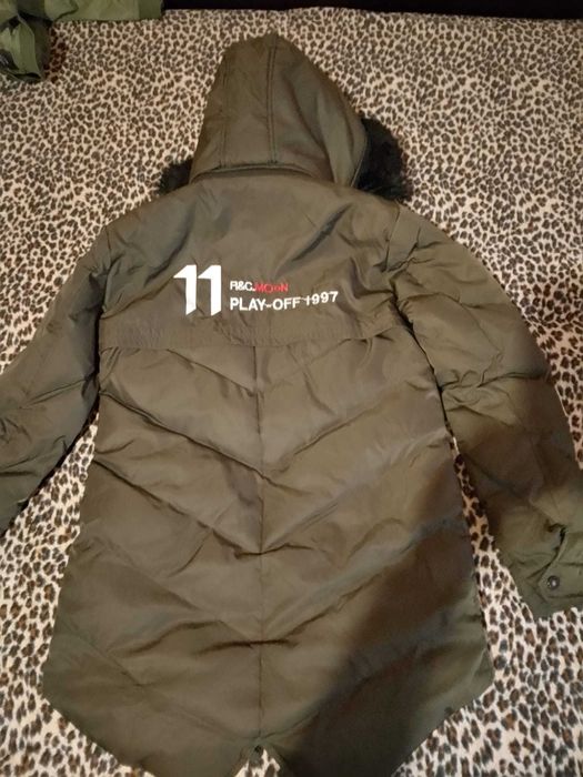 Vând Geaca bărbat ca si noua ms S