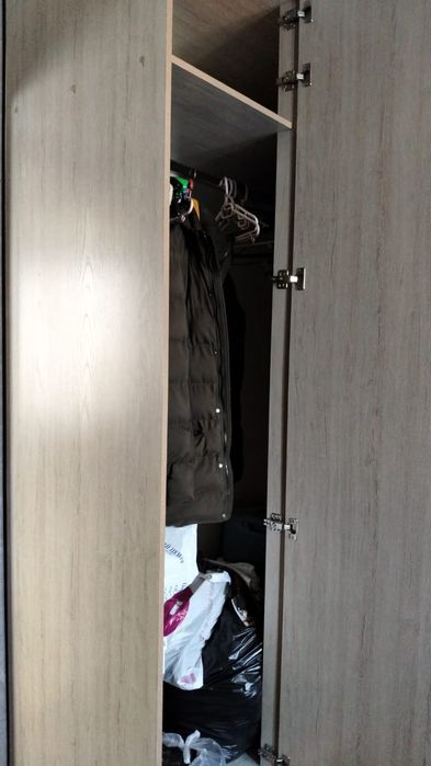 Шкаф угловой отличного состояния