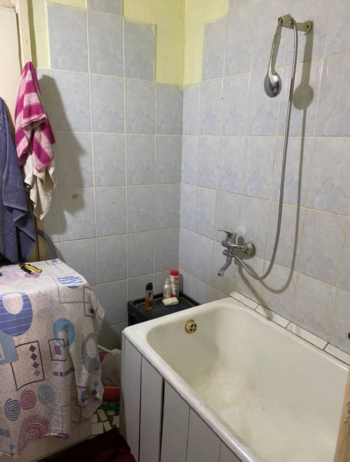 1-Комн. 1-Этаж. 38м². Продажа. Уй-Жой. Ттз-2. Базар. Рынок.