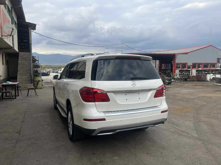 Mercedes GL 550 / Мерцедес ГЛ 550 4. 6 435 кс бензин 2014г.