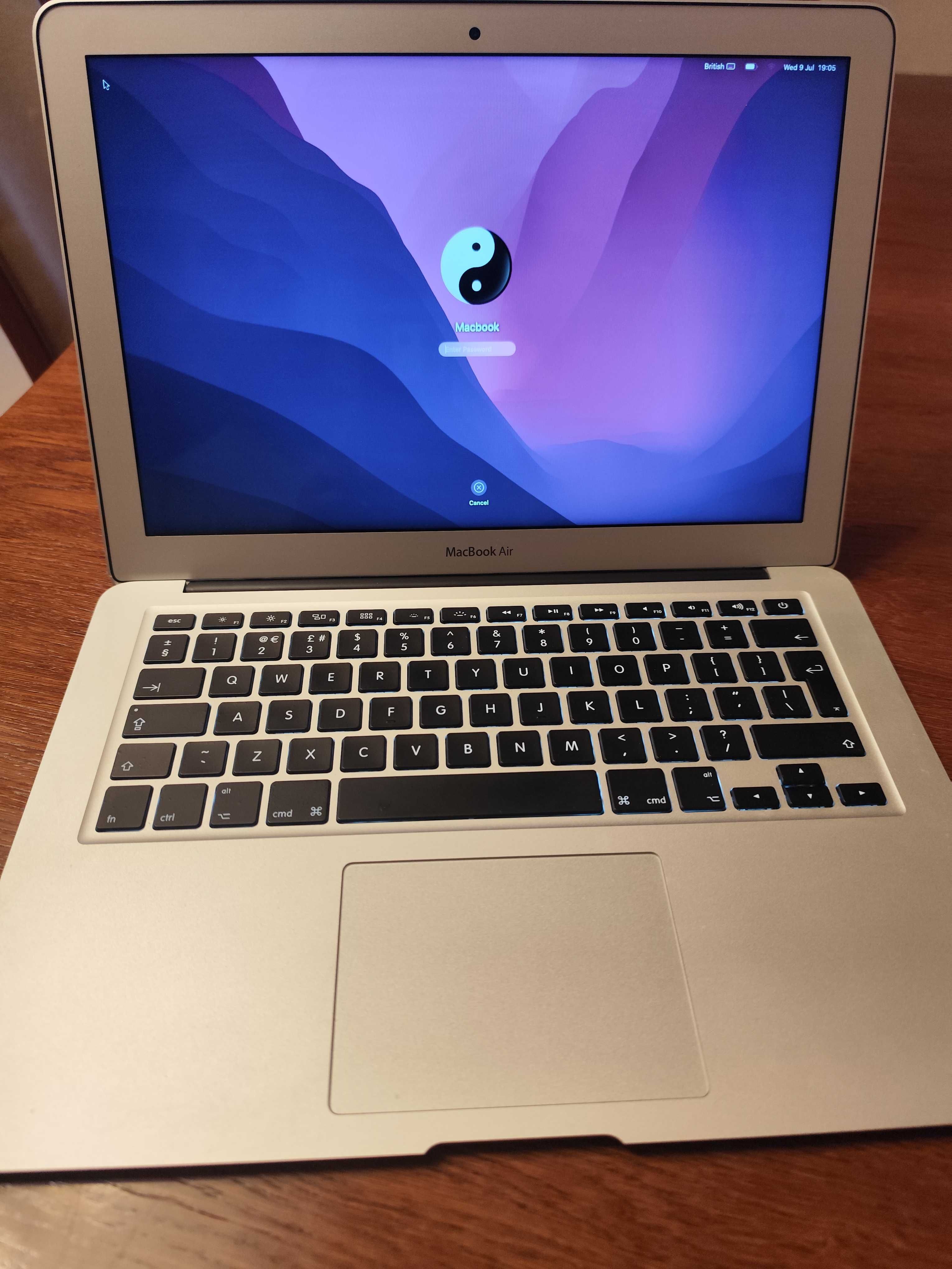 MacBook Air 13 2015 1.6GHz 8Gb RAM 128Gb SSD