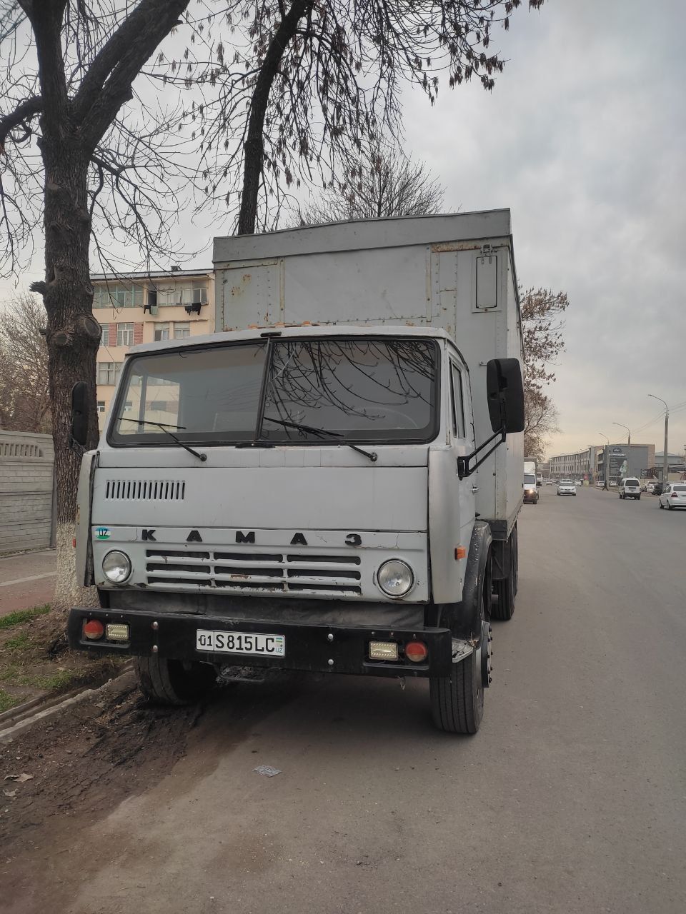 Kamaz sotiladi 10,tonali