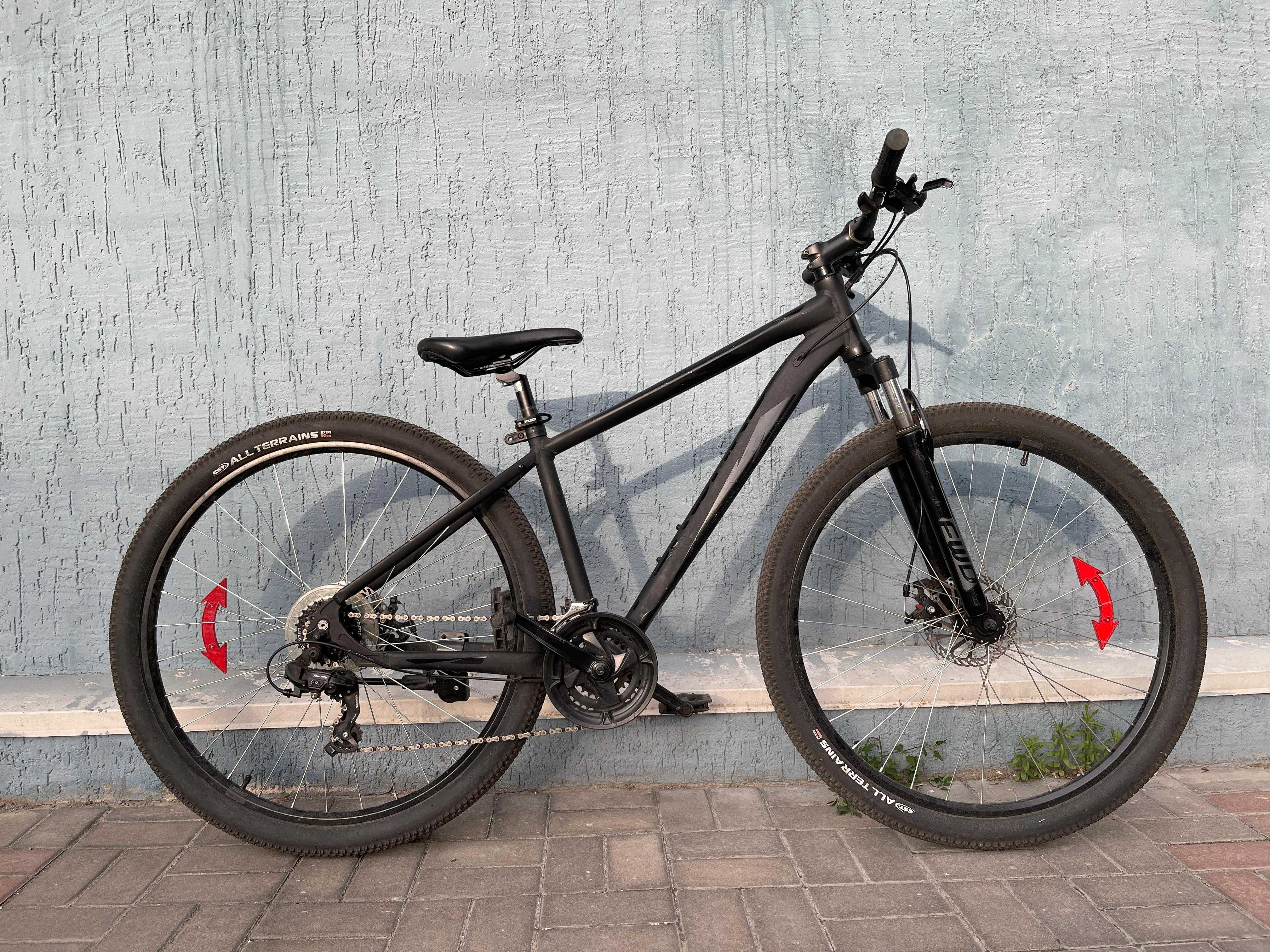 Продам велосипед Forward Apache 29 2.2 S Disc (2021)