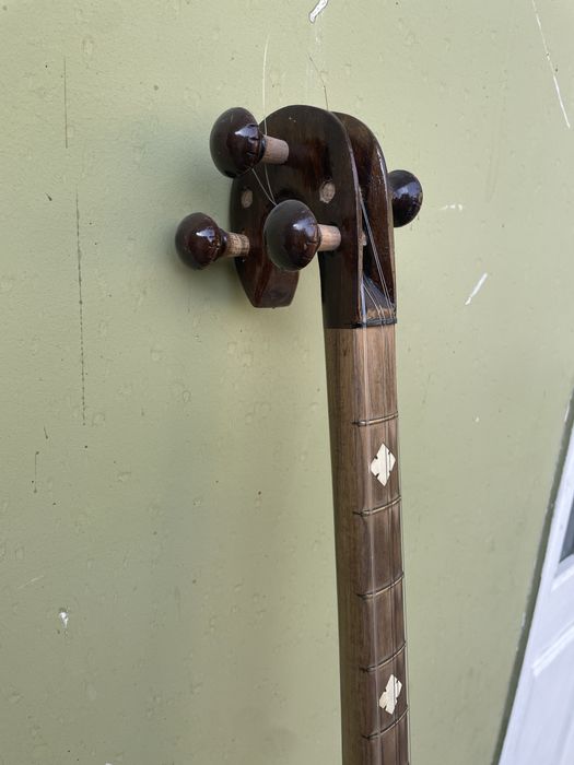 Qashqar rubobi Toshkent rubob