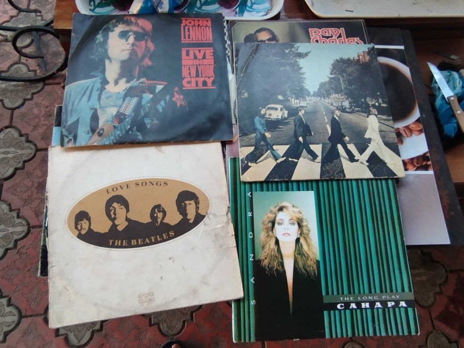 Пластинки виниловые грампластинки