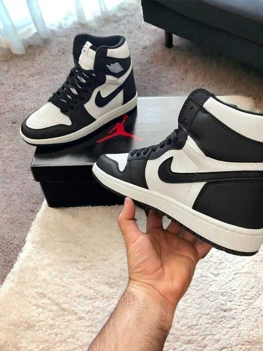 Nike Air Jordan 1 High Panda