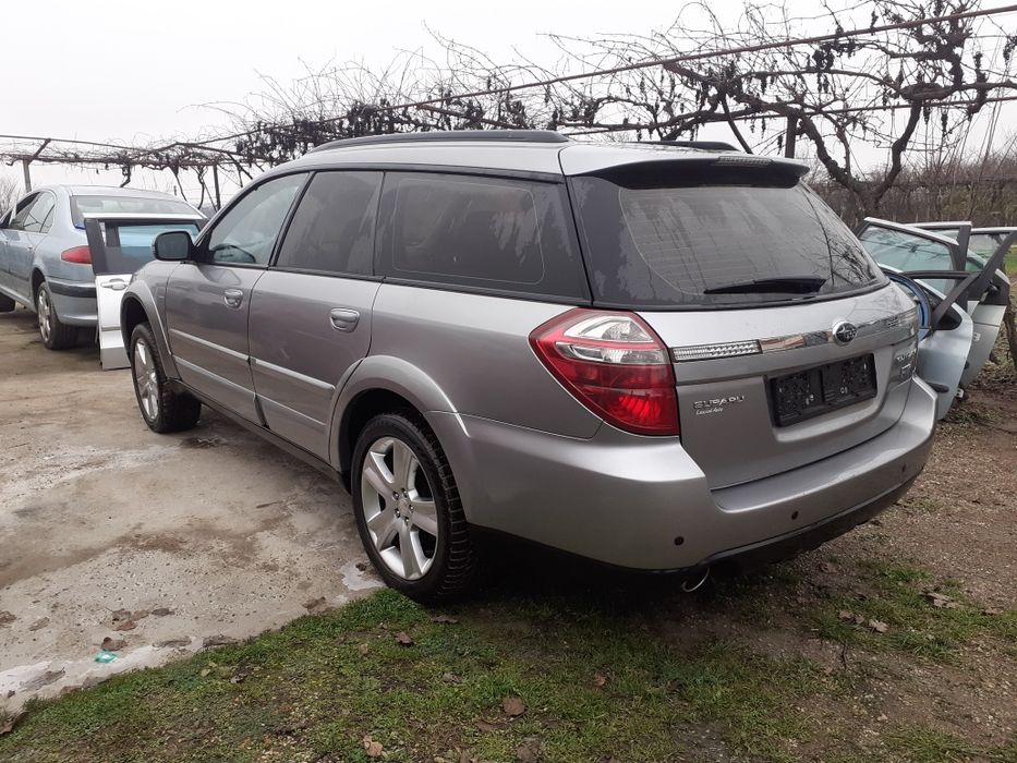 Субару Аутбег на части