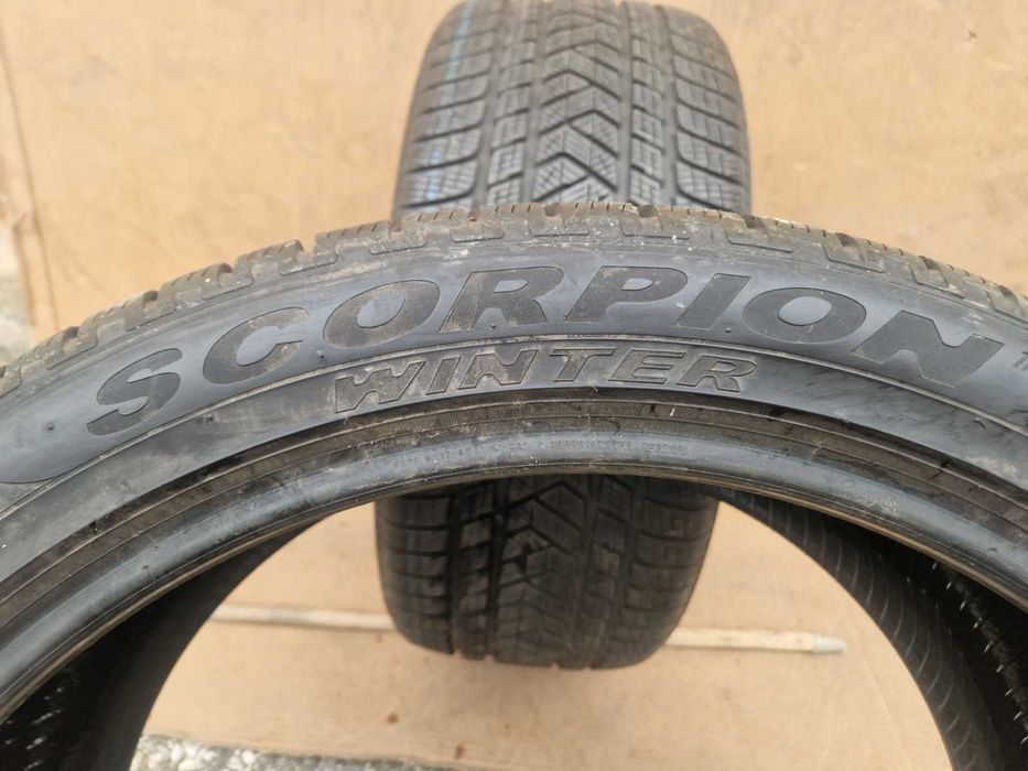 2 Pirelli R21 275/40
Зимни гуми 
DOT2617