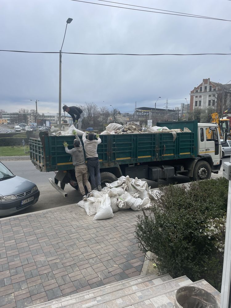 Transport deseuri renovare constructii/moloz/saci moloz