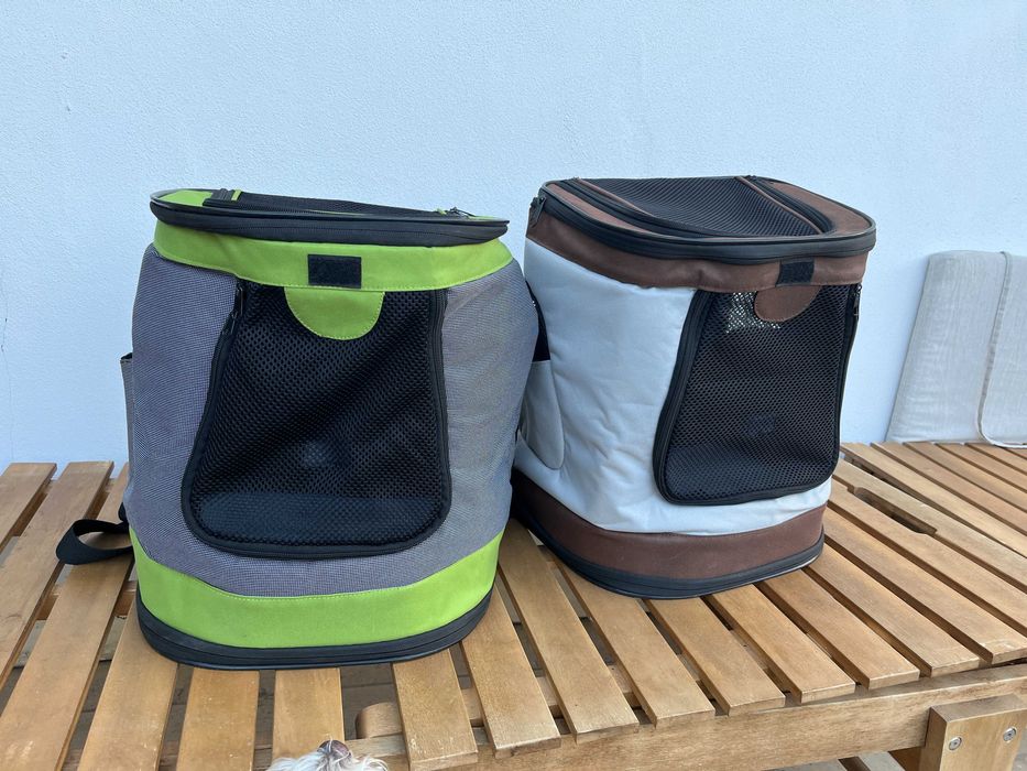 Rucsac maro pentru animale mici. Foarte versatil.